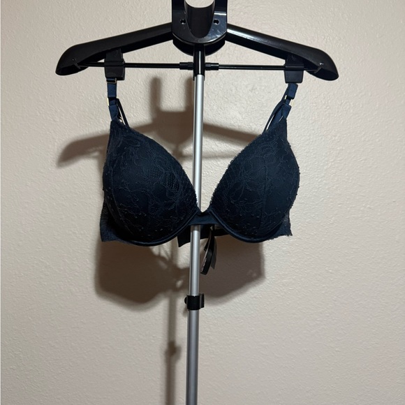 Victoria's Secret Other - 36 DDD Victoria's Secret Midnight Lace Bra